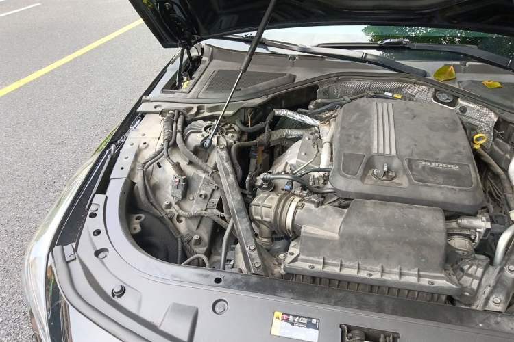 Used Cadillac CT6 2019 28T Fashion Edition Engine Bay Right
