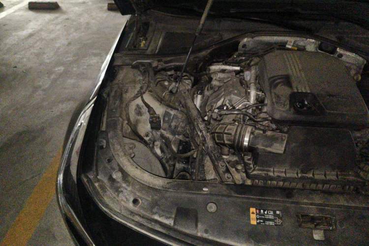 Used Cadillac CT6 2019 28T Fashion Edition Engine Bay Right
