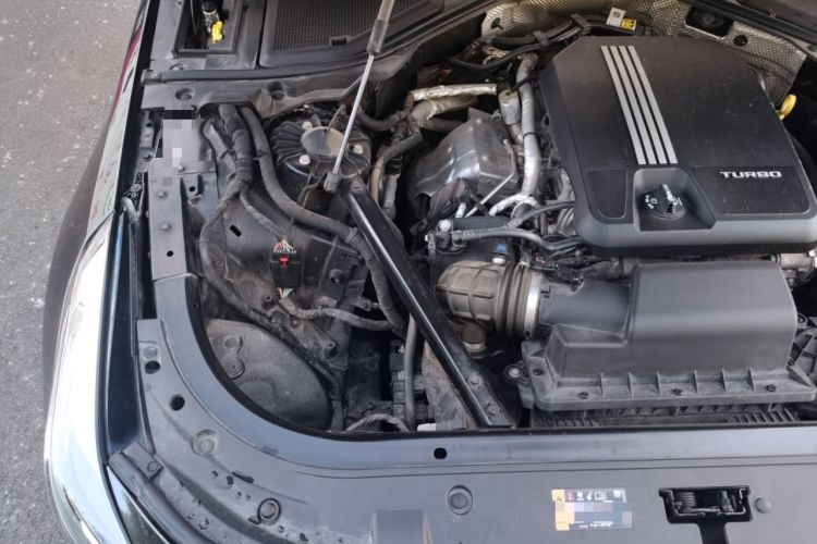 Used Cadillac CT6 2019 28T Leading Sport Model Engine Bay Right