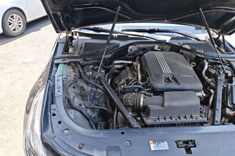 Used Cadillac CT6 2019 28T Fashion Edition Engine Bay Right