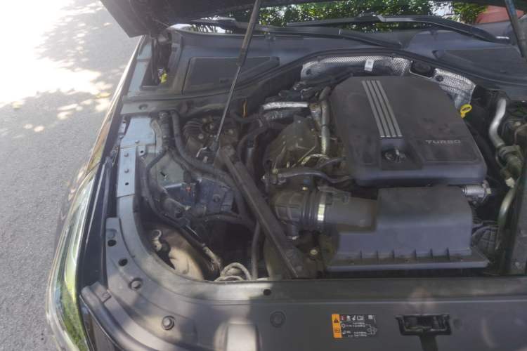 Used Cadillac CT6 2019 28T Fashion Edition Engine Bay Right