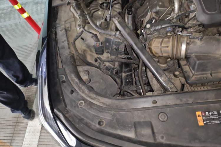 Used Cadillac CT6 2019 28T Luxury Model Engine Bay Right