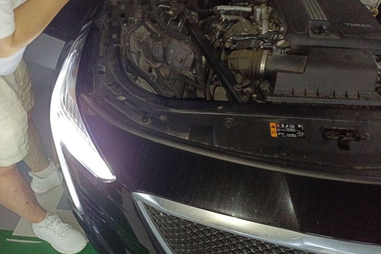 Used Cadillac CT6 2019 28T Leading Sport Model Engine Bay Right
