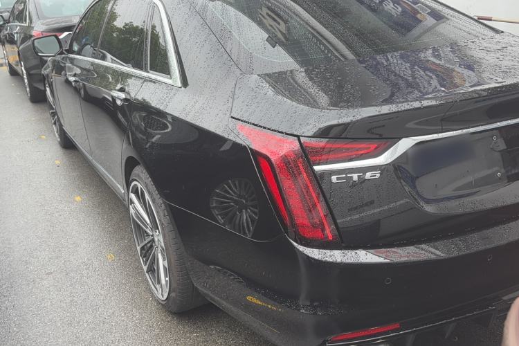 Used Cadillac CT6 2019 28T Luxury Model Exterior 4