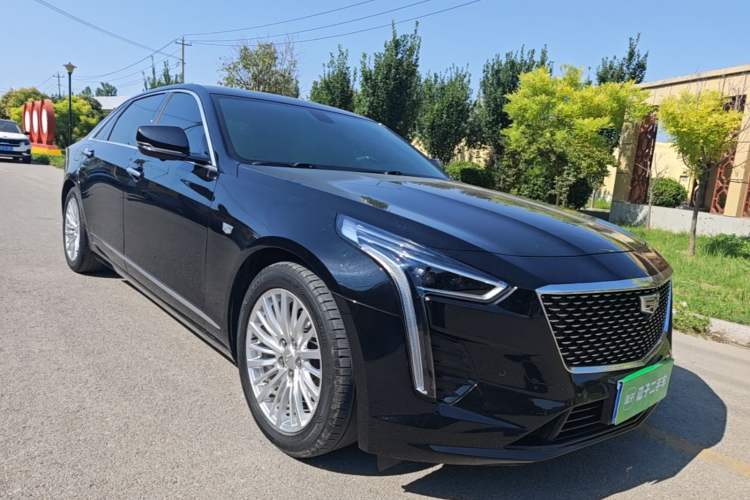 Used Cadillac CT6 2019 28T Fashion Edition Front Right 45 Deg