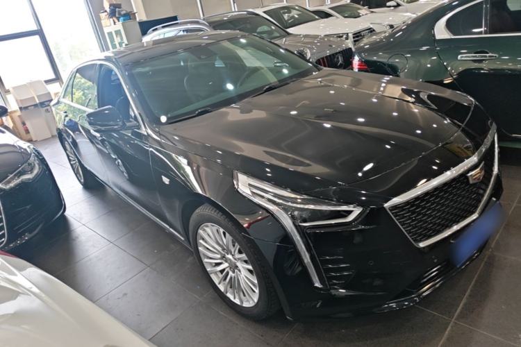Used Cadillac CT6 2019 28T Luxury Model Front Right 45 Deg