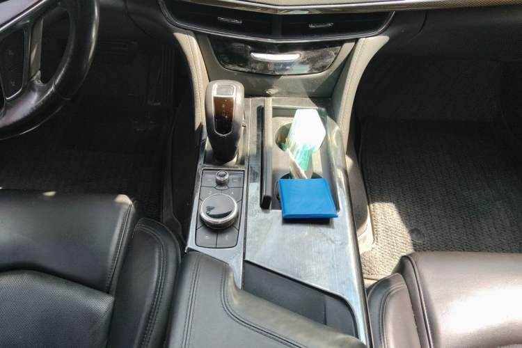 Used Cadillac CT6 2019 28T Luxury Model Gear Lever