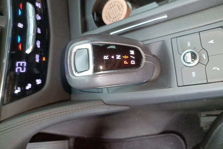 Used Cadillac CT6 2019 28T Luxury Model Gear Lever