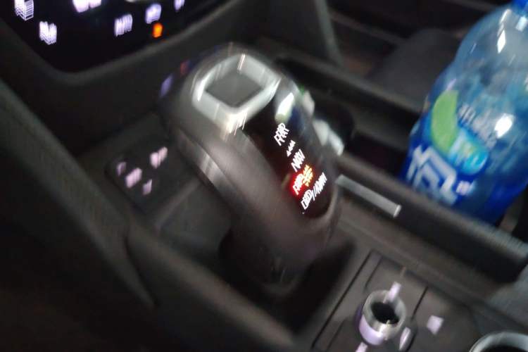 Used Cadillac CT6 2019 28T Luxury Model Gear Lever