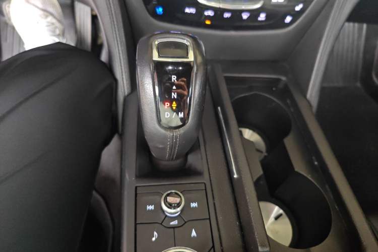 Used Cadillac CT6 2019 28T Leading Sport Model Gear Lever