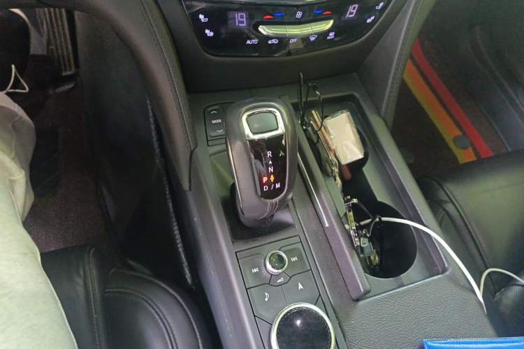 Used Cadillac CT6 2019 28T Elite Edition Gear Lever
