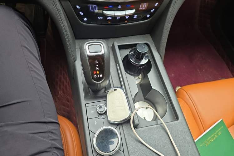 Used Cadillac CT6 2019 28T Luxury Model Gear Lever