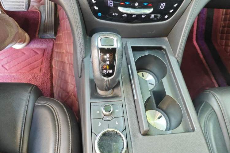 Used Cadillac CT6 2019 28T Luxury Model Gear Lever