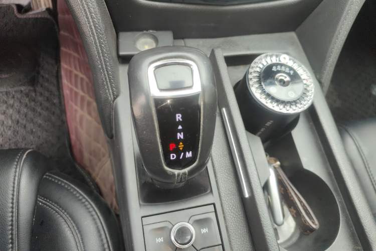 Used Cadillac CT6 2019 28T Luxury Model Gear Lever