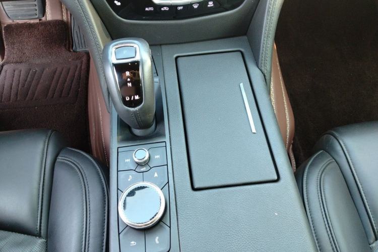 Used Cadillac CT6 2019 28T Elite Edition Gear Lever