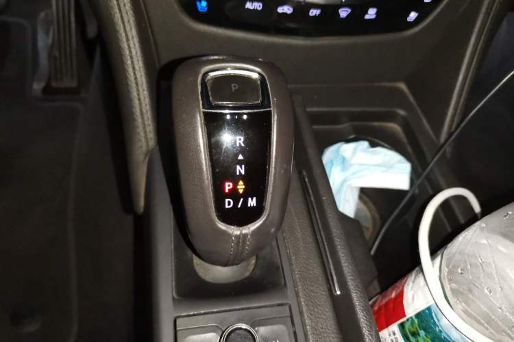 Used Cadillac CT6 2019 28T Leading Sport Model Gear Lever