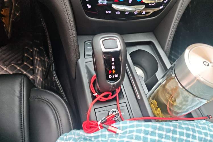 Used Cadillac CT6 2019 28T Elite Edition Gear Lever
