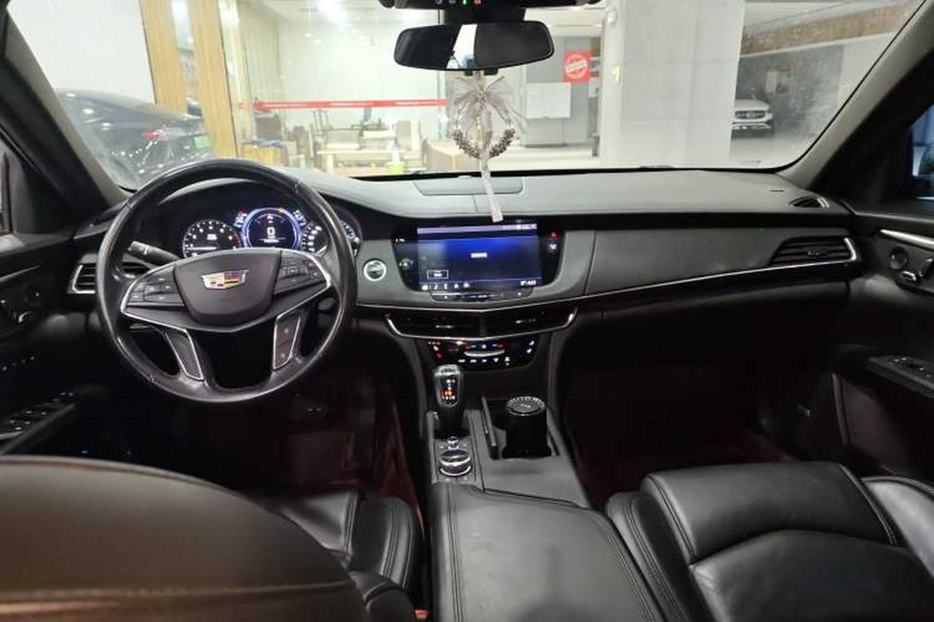 Used Cadillac CT6 2019 28T Elite Edition Interior 2