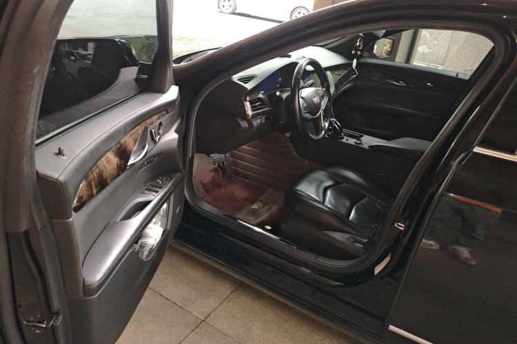 Used Cadillac CT6 2019 28T Luxury Model Interior 3