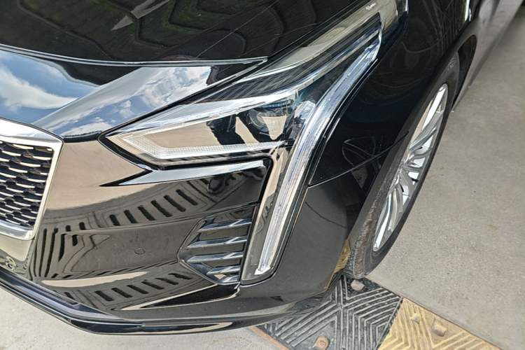 Used Cadillac CT6 2019 28T Elite Edition Left Front Headlight