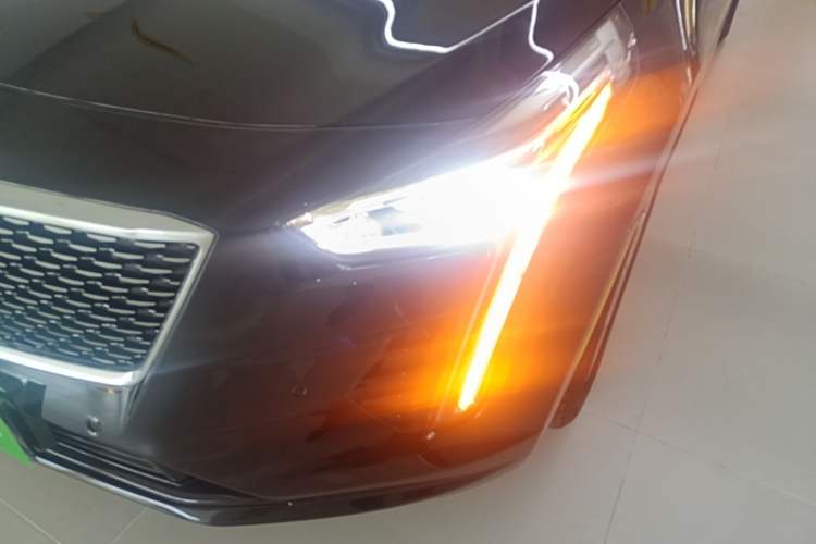 Used Cadillac CT6 2019 28T Luxury Model Left Front Headlight