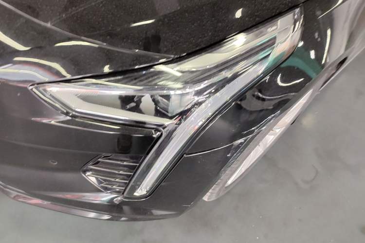 Used Cadillac CT6 2019 28T Luxury Model Left Front Headlight