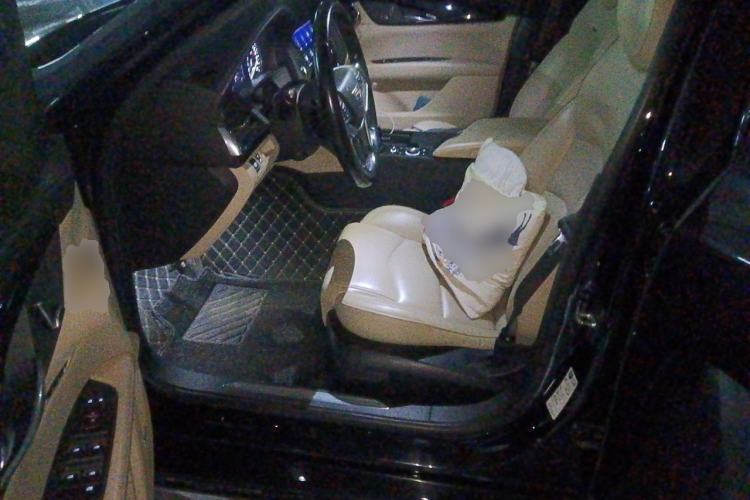 Used Cadillac CT6 2019 28T Fashion Edition Left Front Seat