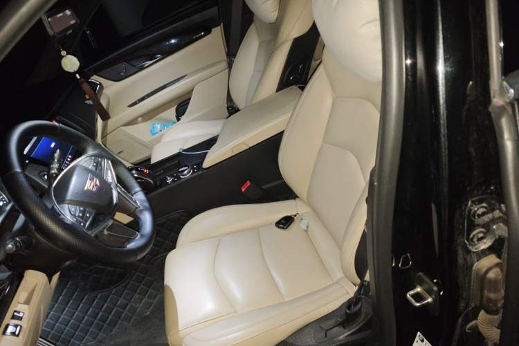 Used Cadillac CT6 2019 28T Fashion Edition Left Front Seat