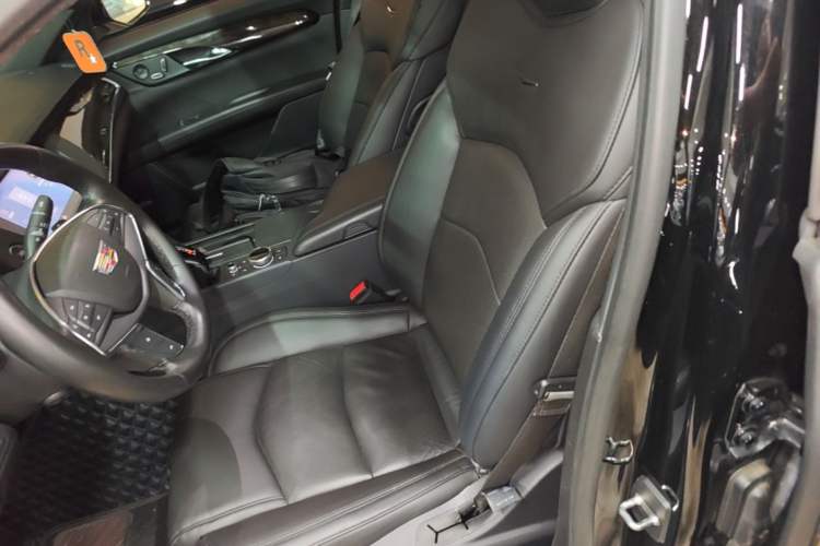 Used Cadillac CT6 2019 28T Luxury Model Left Front Seat