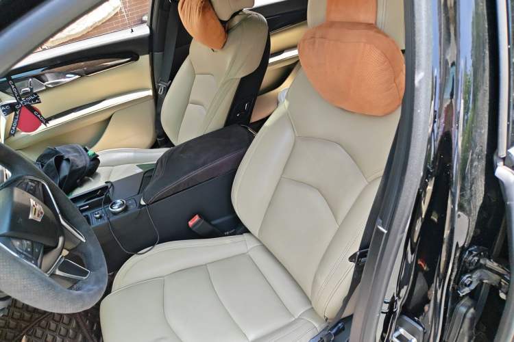 Used Cadillac CT6 2019 28T Fashion Edition Left Front Seat