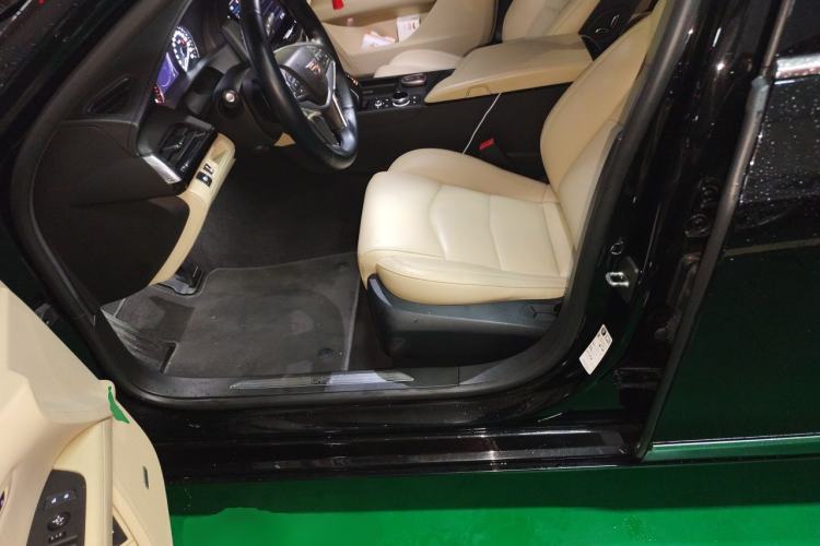 Used Cadillac CT6 2019 28T Fashion Edition Left Front Seat