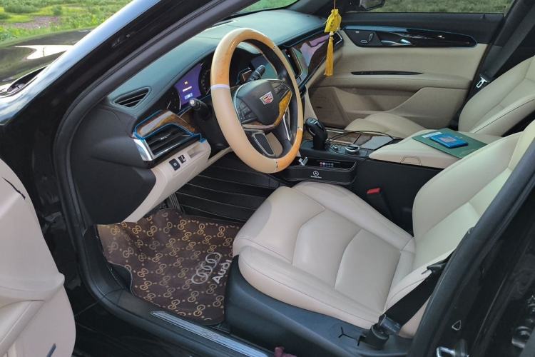 Used Cadillac CT6 2019 28T Fashion Edition Left Front Seat