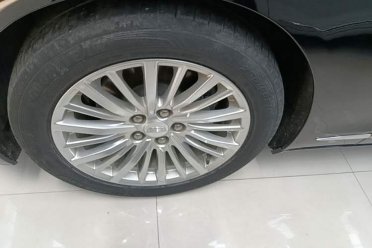 Used Cadillac CT6 2019 28T Luxury Model Left Front Wheel Hub