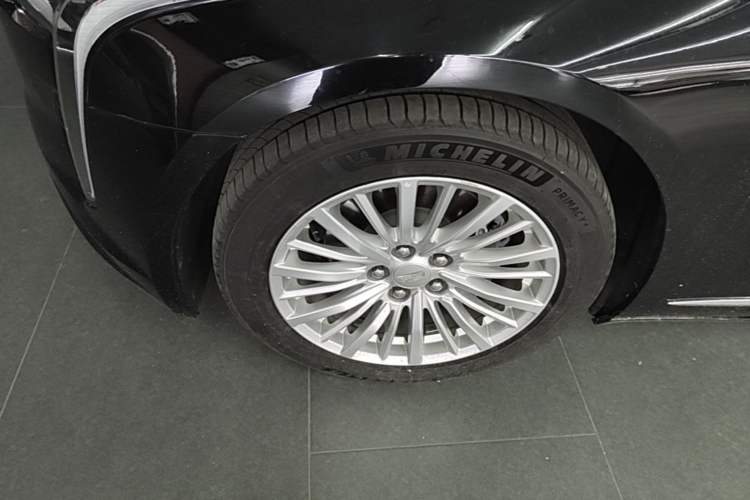 Used Cadillac CT6 2019 28T Luxury Model Left Front Wheel Hub