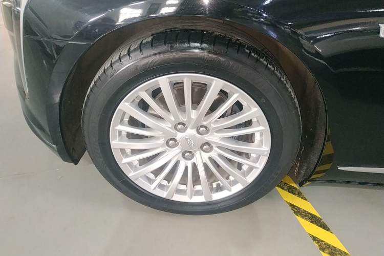 Used Cadillac CT6 2019 28T Elite Edition Left Front Wheel Hub