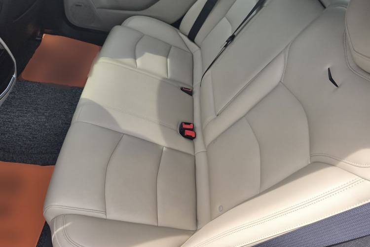 Used Cadillac CT6 2019 28T Fashion Edition Left Rear Seat