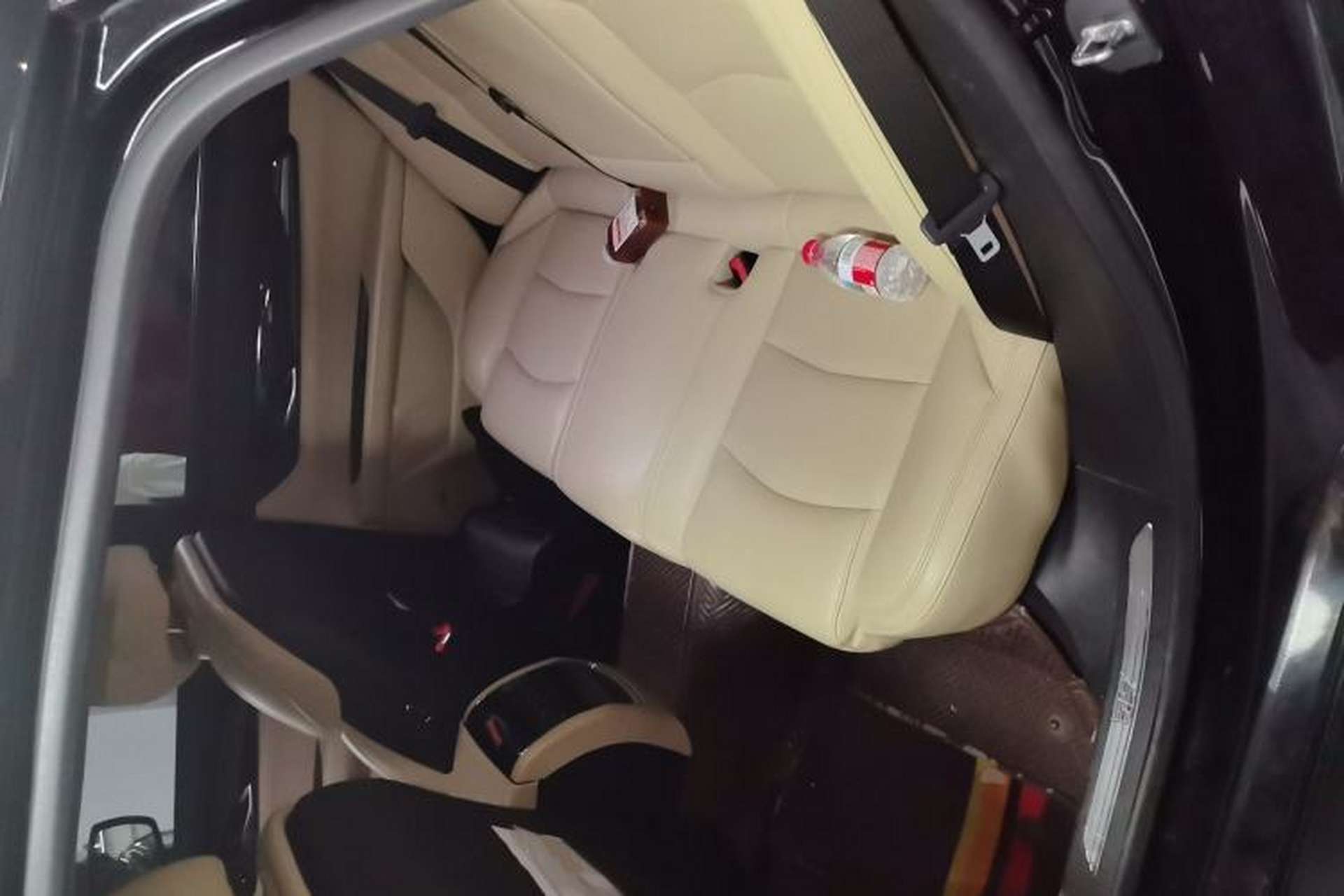 Used Cadillac CT6 2019 28T Fashion Edition Left Rear Seat