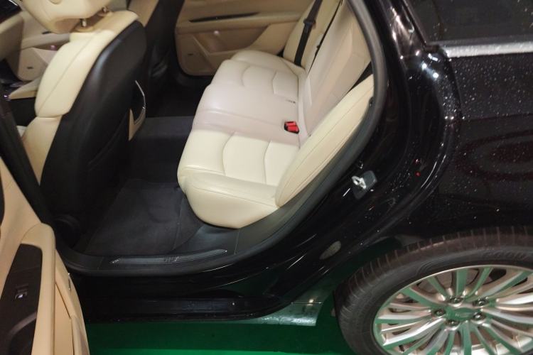 Used Cadillac CT6 2019 28T Fashion Edition Left Rear Seat