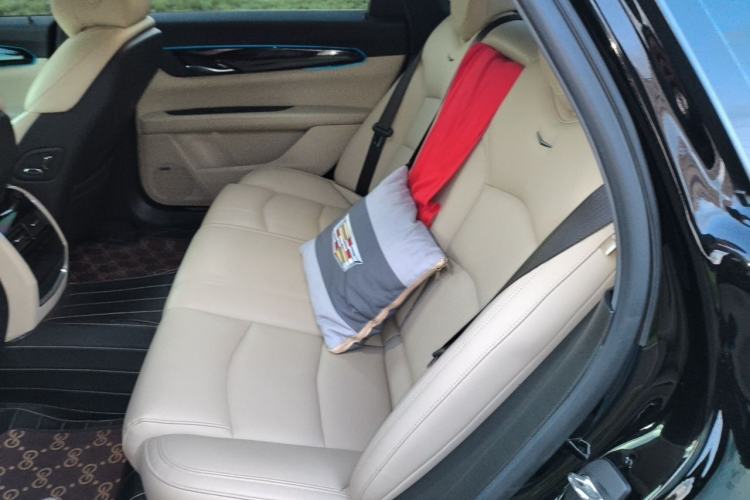 Used Cadillac CT6 2019 28T Fashion Edition Left Rear Seat