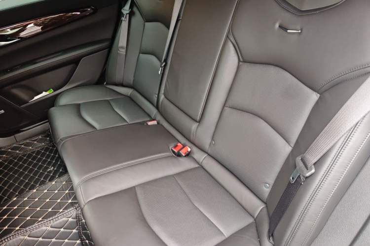 Used Cadillac CT6 2019 28T Elite Edition Left Rear Seat