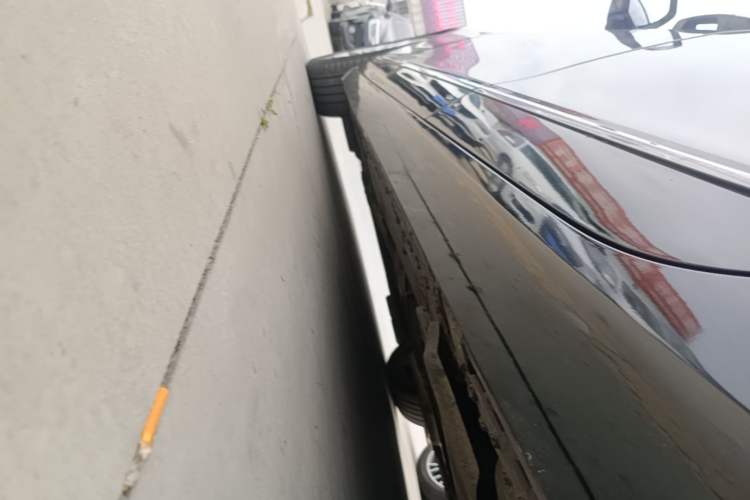 Used Cadillac CT6 2019 28T Luxury Model Left Side Sill