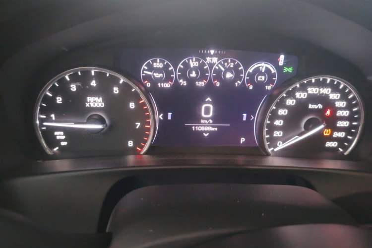Used Cadillac CT6 2019 28T Luxury Model Odometer Close Up