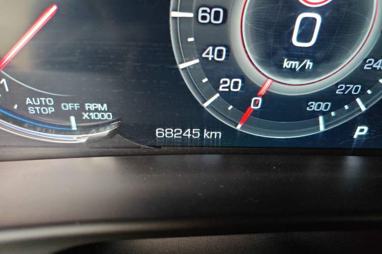 Used Cadillac CT6 2019 28T Leading Sport Model Odometer Close Up