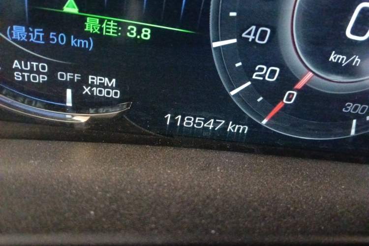 Used Cadillac CT6 2019 28T Leading Sport Model Odometer Close Up