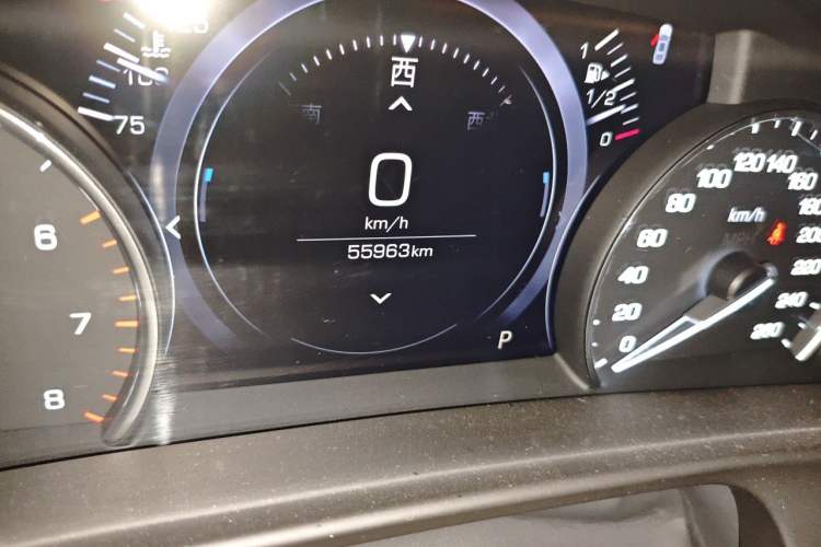 Used Cadillac CT6 2019 28T Fashion Edition Odometer Close Up