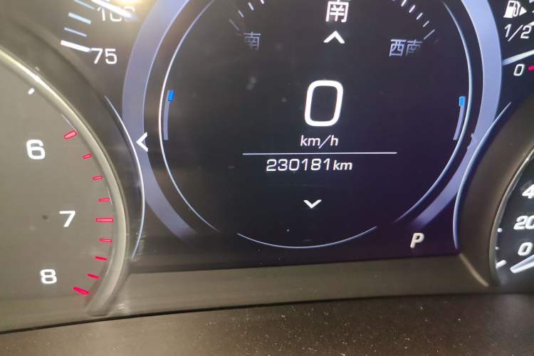 Used Cadillac CT6 2019 28T Fashion Edition Odometer Close Up