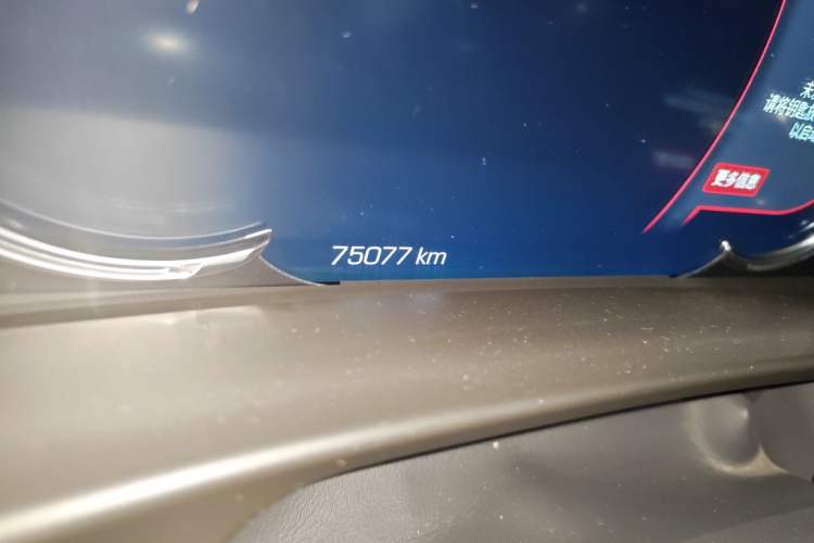 Used Cadillac CT6 2019 28T Luxury Model Odometer Close Up