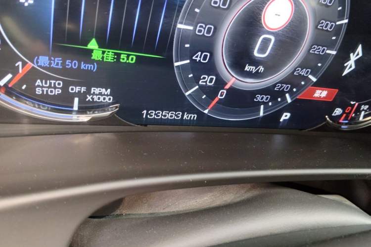 Used Cadillac CT6 2019 28T Luxury Model Odometer Close Up