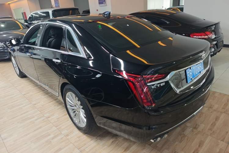 Used Cadillac CT6 2019 28T Luxury Model Rear Left 45 Deg