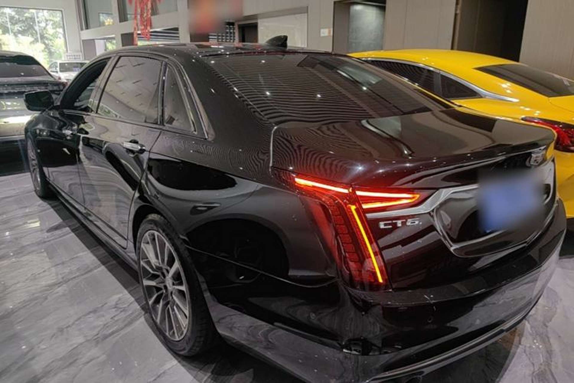 Used Cadillac CT6 2019 28T Leading Sport Model Rear Left 45 Deg